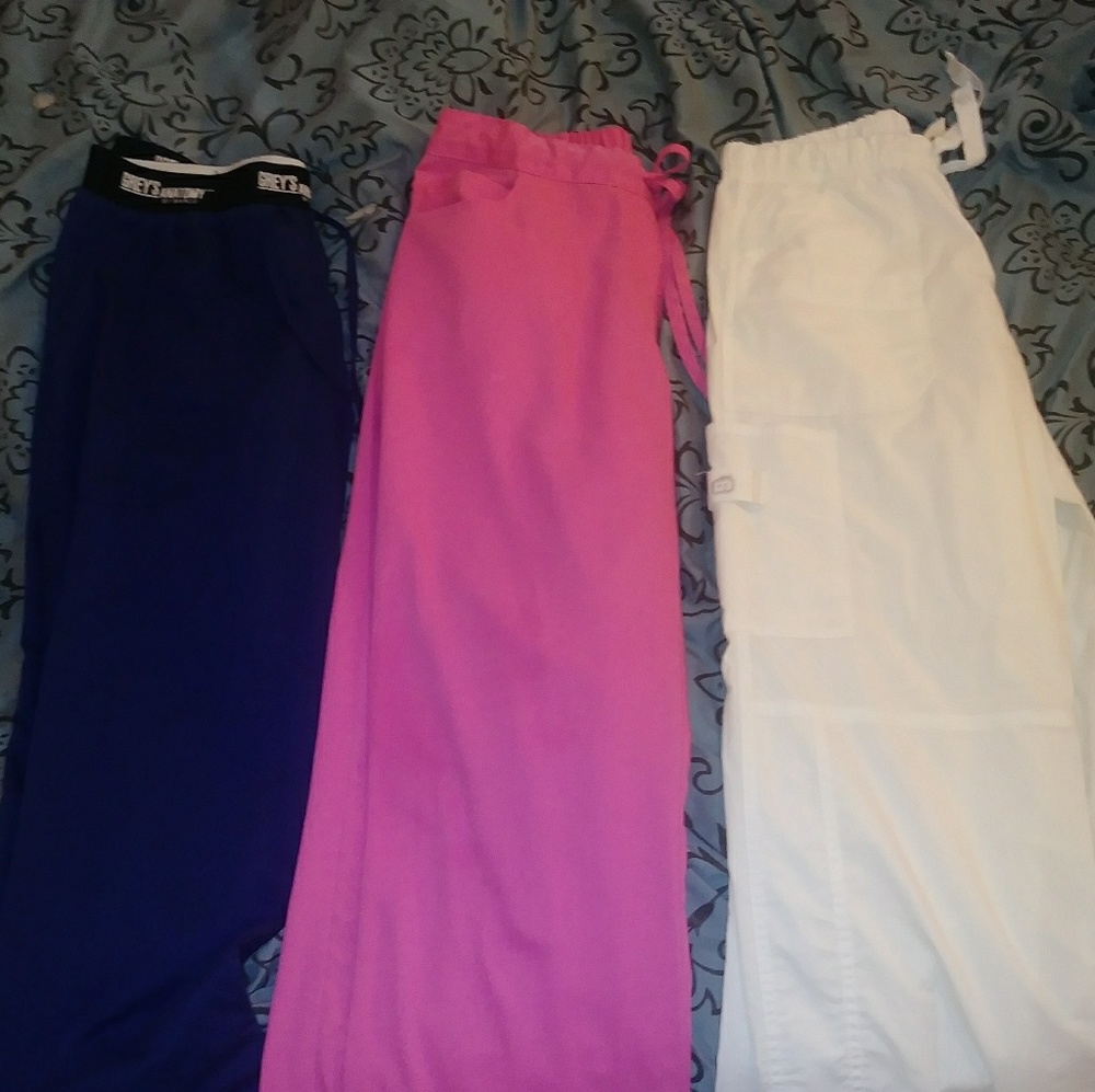 Greys anatomy scrub oants and diffrent scrub shirt